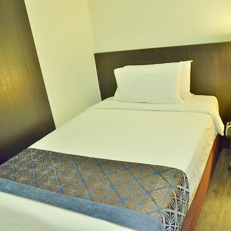 Vivo Hotel Kuantan Bagian luar foto