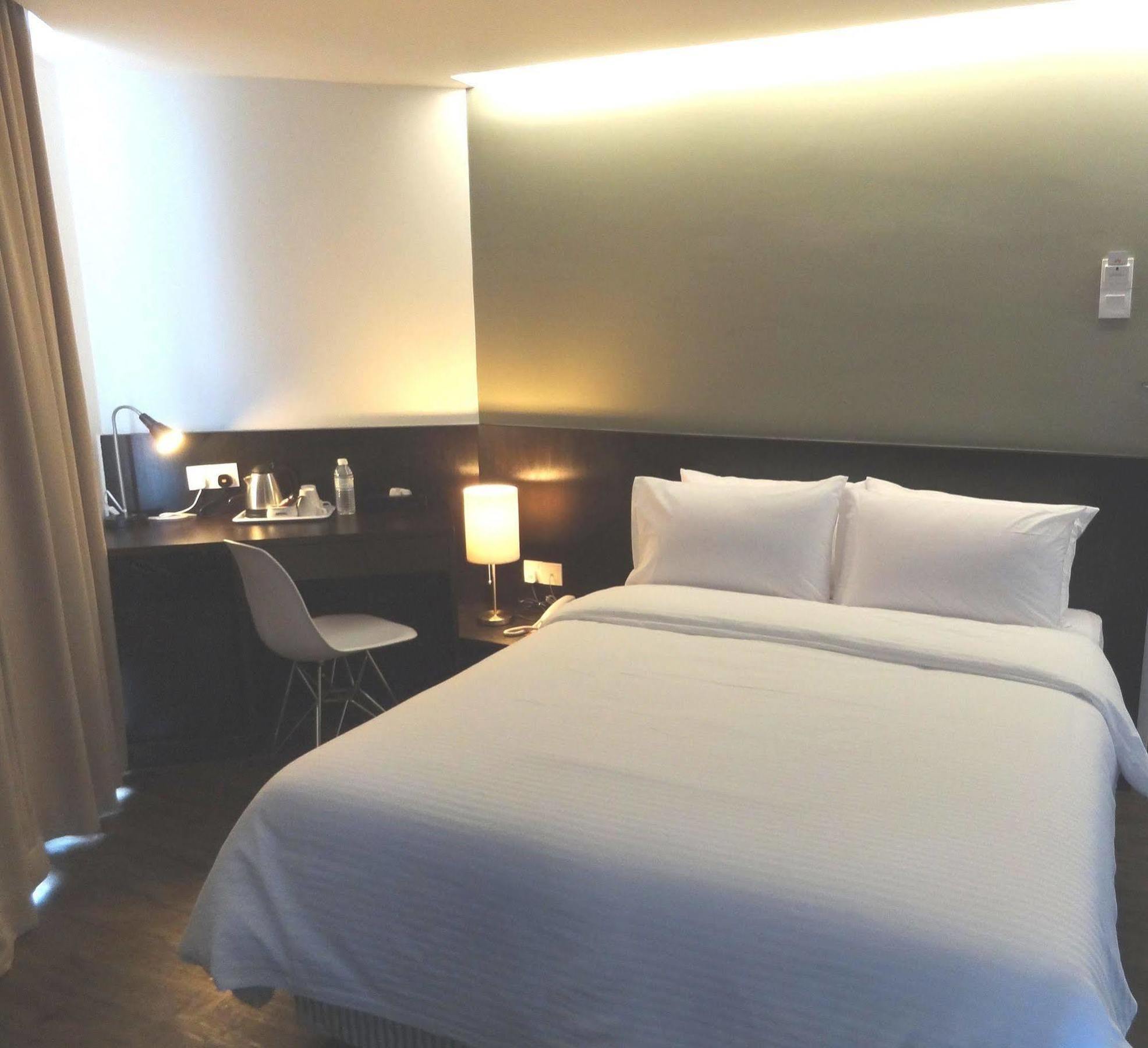 Vivo Hotel Kuantan Bagian luar foto